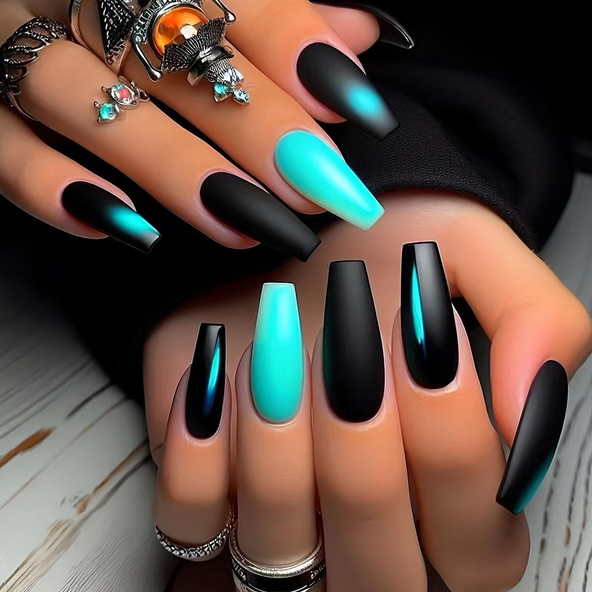 

Elegant Gradient Black And Teal -on Nails, , Medium Length, - 24pcs