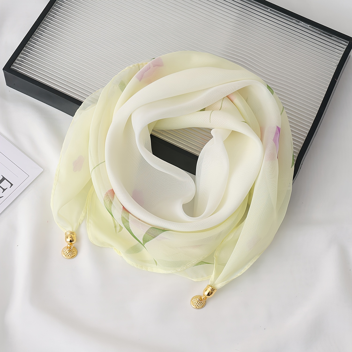 Tulip Print Magnetic Clasp Scarf, Women's Decorative Scarf, Magnetic Clasp Warm Neck Gaiter, Thin Versatile Scarf, Winter Magnetic Clasp Scarf, Spring And Autumn Versatile Thin Scarf, Neck Accessory