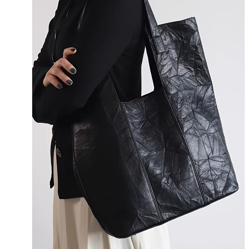 

Stylish Black Tote Bag For Women - Large Capacity Shoulder Handbag With Magnetic Closure, Geometric Pattern & Stitching , Use