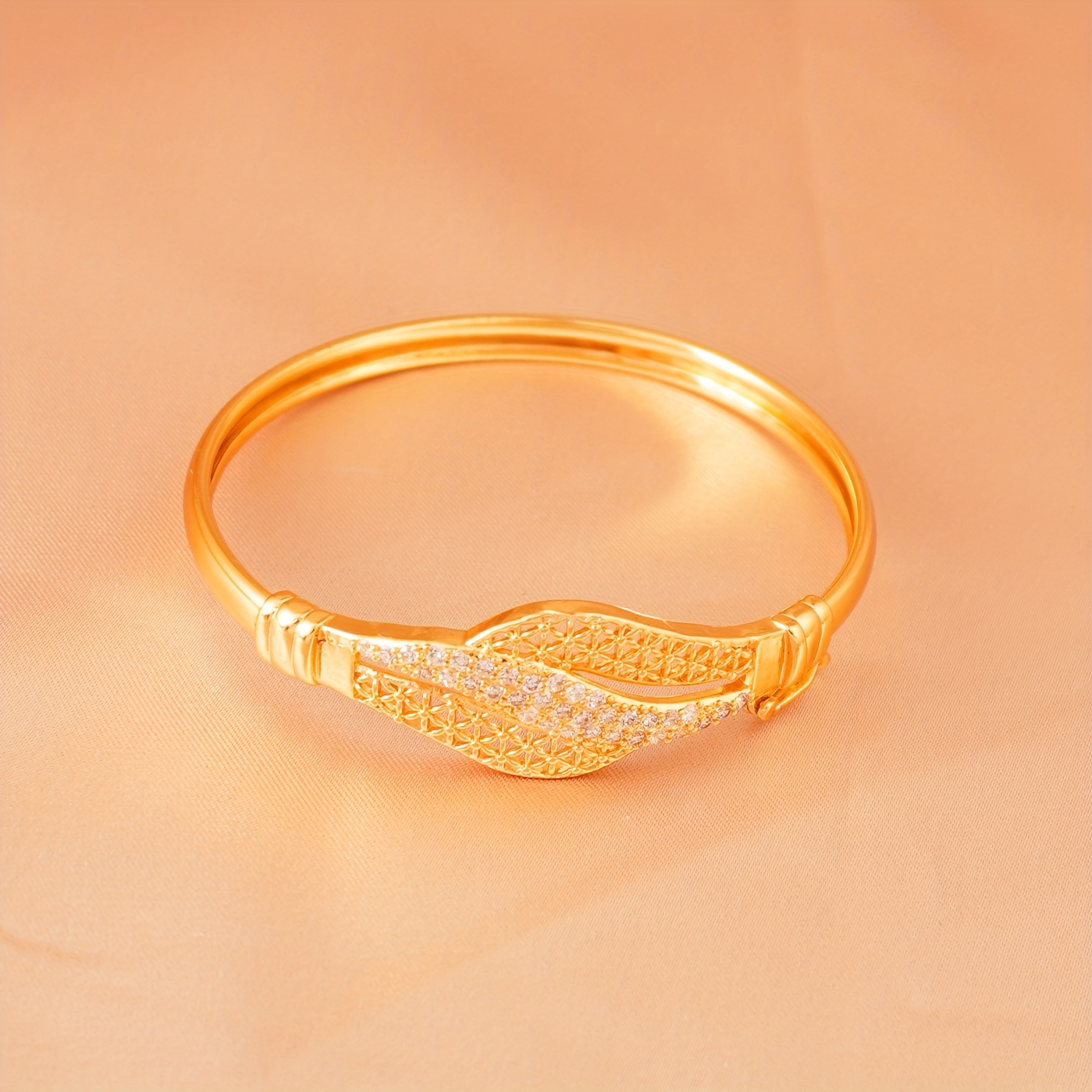 Elegant Bohemian Golden-Tone Bracelet Set with Sparkling Zirconia Accents – Intricate Floral and Geometric Designs, Ideal for Daily Wear & Special Occasions, Perfect Gift for Friends, Lovers, Mothers, Daily Wear Jewelry|Bohemian Style Bracelet|Open Cuff Bracelet