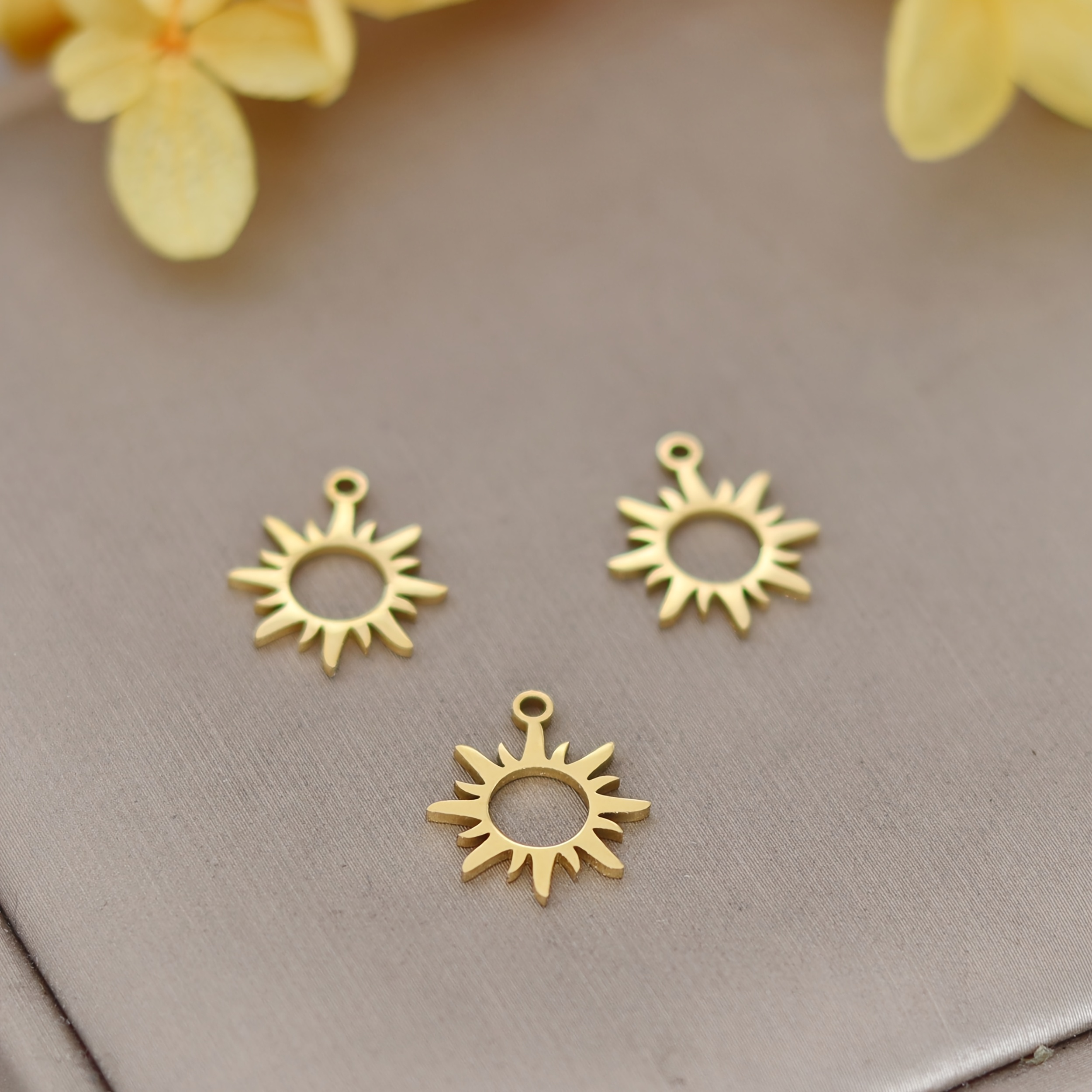 3pcs Diy Tiny Charms Handmade Necklace Bracelet Accessory Stainless Pendants For Jewelry Making Supplies Wholesale