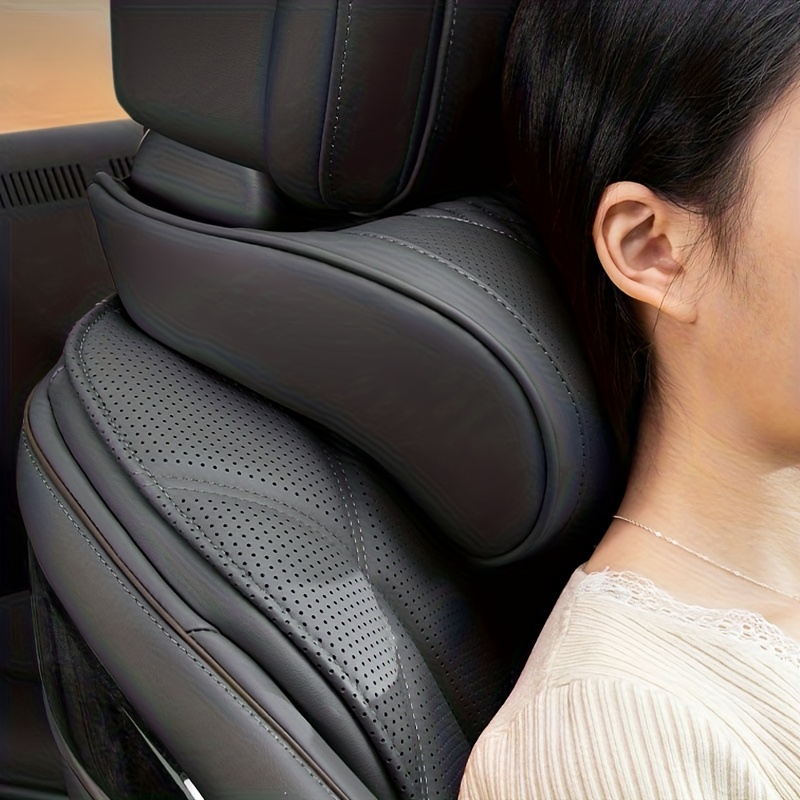 The Long-Drive Neck Pillow