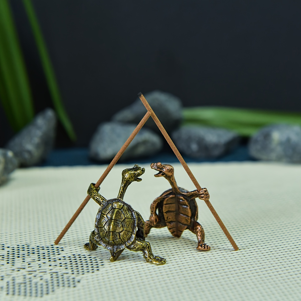 

Set Of 2 Vintage Kung Fu Turtle Metal Incense Stick Holders, Alloy Tortoise Decorative Figurines, Suitable For Christmas, , Easter, Hanukkah, Thanksgiving - Retro Feng Shui Home Decor