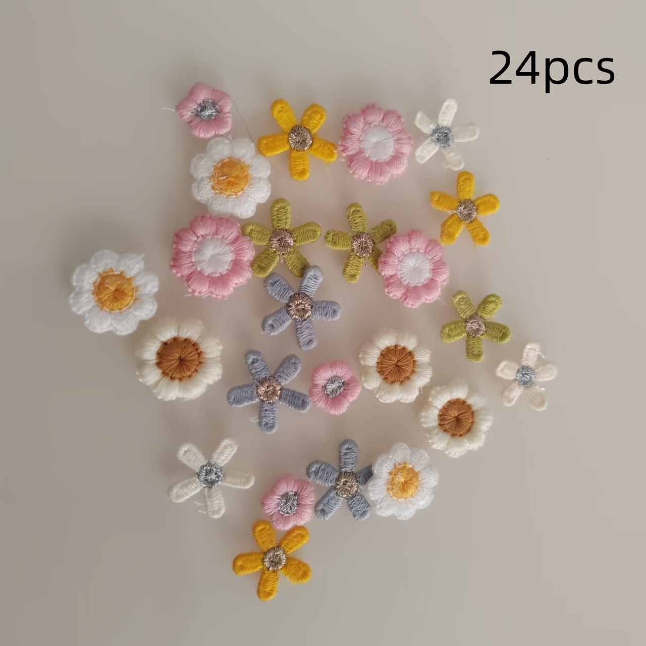 E-shop 24 Stück Bunte Häkel-Sonnenblumen-Patches - DIY-Stoffblumen für Kleidung, Hüte, Schuhe & Zubehör, DIY-Bastelbedarf | Lebendiges