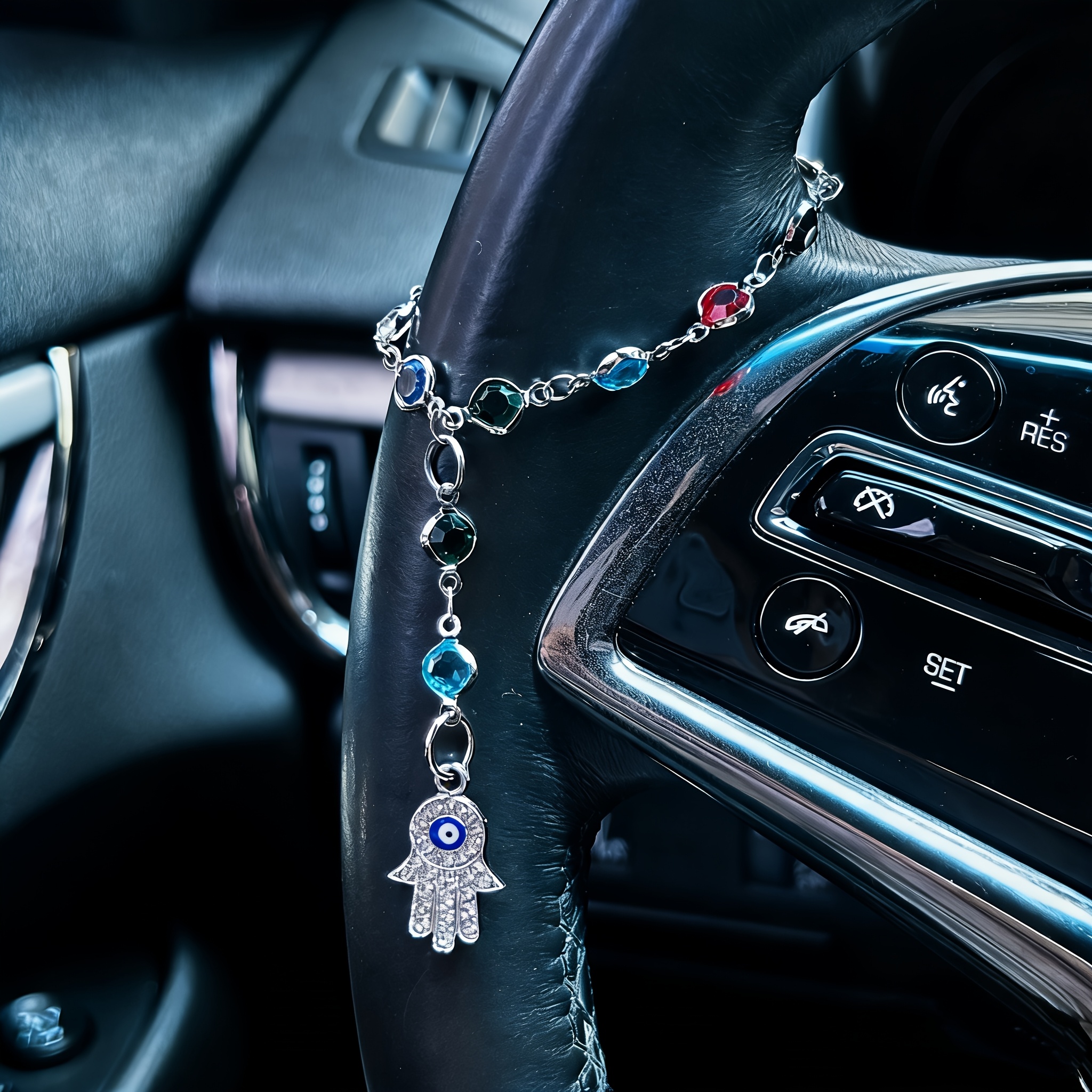 E-shop 1 glänzender Strass-Anhänger, Teufelsauge, Autolenkrad-Dekoration, Autoschmuck, exquisite elegante Mode, Innendekoration, Geschenke für Familie