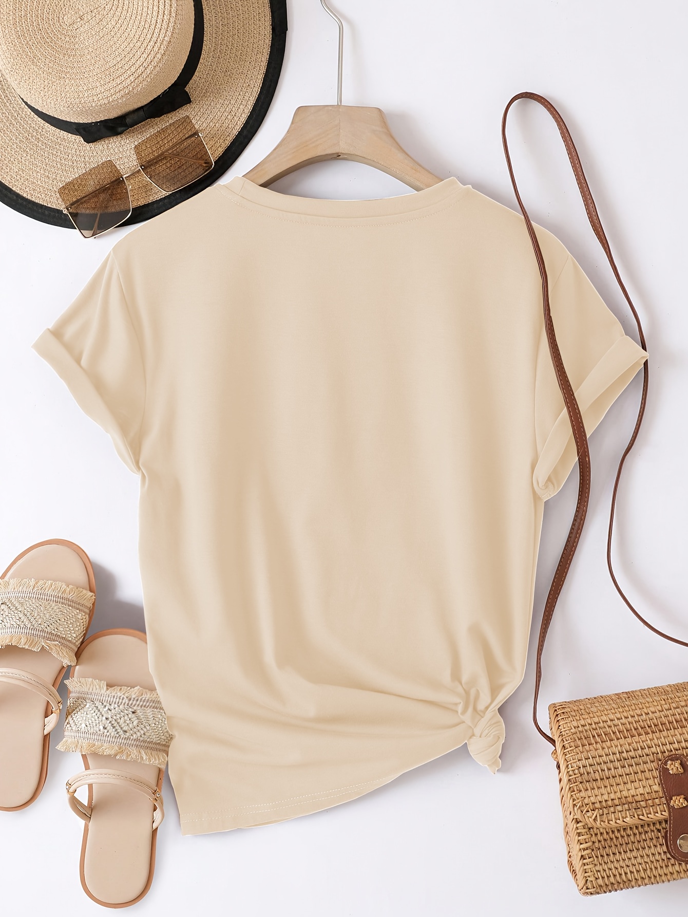 Women'S Heart Print T-Shirt - Soft & Comfortable Casual Crew Neck Short Sleeve Top, Perfect for Spring and Summer, Mother'S Day Gift, Everyday Comfort | Playful Design | Soft Fabric