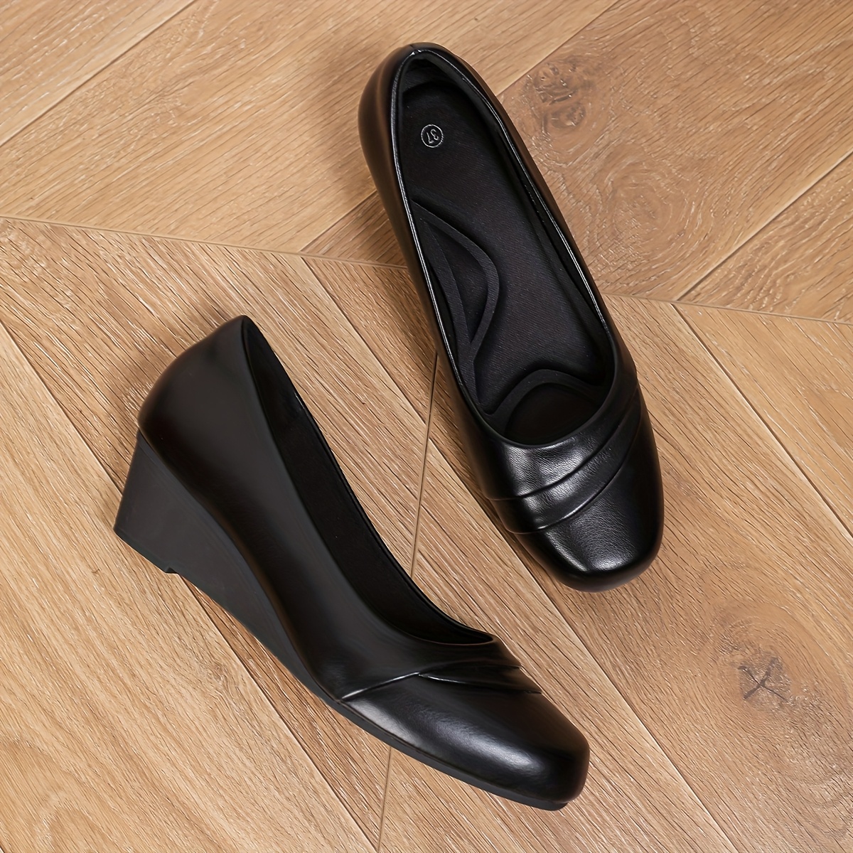 Comfortable The Office Footwear Womens Wide Width Closed Toe