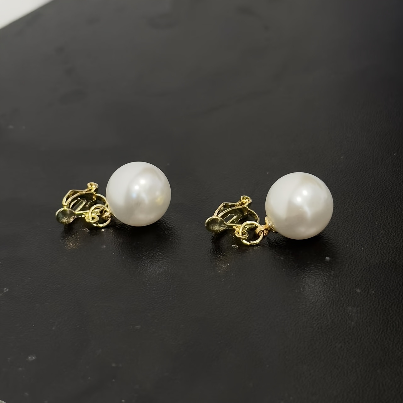 TEMU Pendientes de perla de de clip, y elegantes, un accesorio para cenas que se puede usar sin perforar