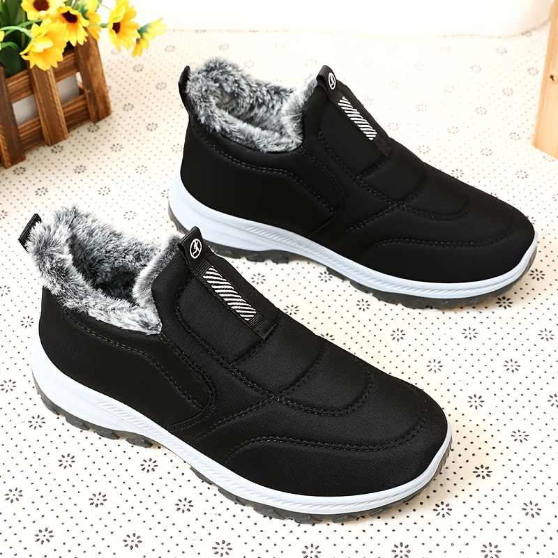 suitable for all     thickened plush shoes are easy to slip on non slip and comfortable Product details 9