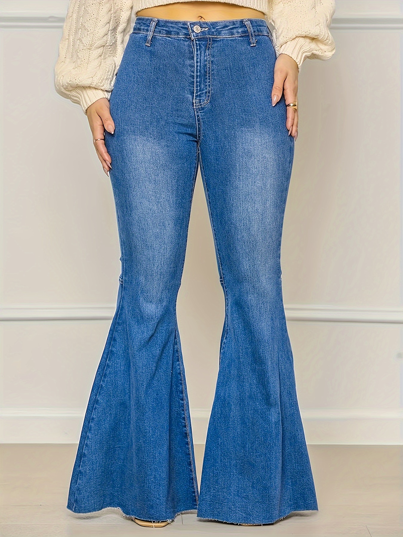 Jeans de mezclilla informales de talla * jeans acampanados lavados con  ribete de flecos con botones de tiro alto para mujer