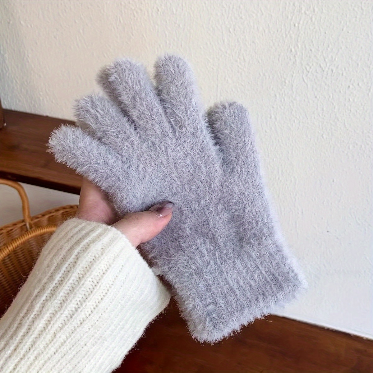Fashionable Winter Plush Five-finger Gloves, Plush -proof Gloves For Women, Outdoor Cycling Solid Color Mittens