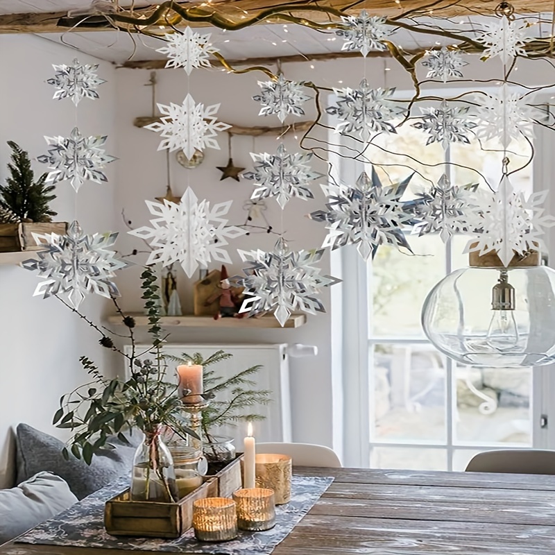 

Christmas 3d Hanging Ornaments In 3 Sizes, 18 Pieces And Silvery Wreaths, A Winter Holiday And New Year's Party Home Decoration.