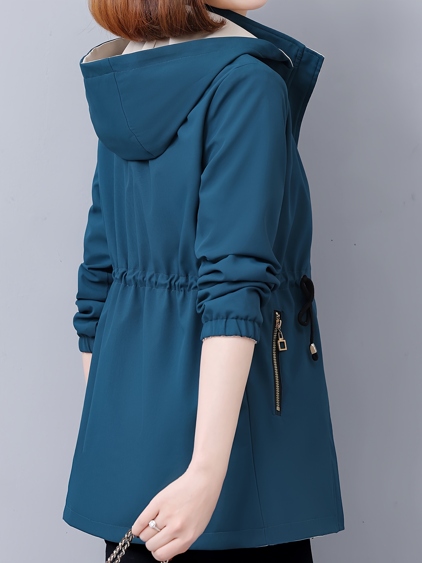 Chaqueta Elegante con Capucha de Longitud Media para Mujer - Abrigo Reversible a Prueba de Viento con Cintura Ajustable y Bolsillos con Cremallera, Ropa Casual de Color Sólido para Primavera/Otoño, Sudadera con Cordón, Diseño Estructurado - Imagen 3