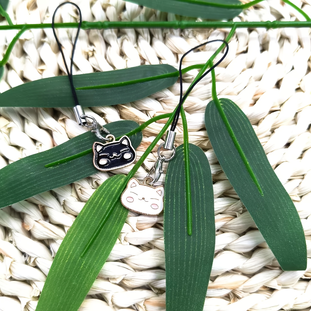 Smiling Cat Big Head Phone Charm