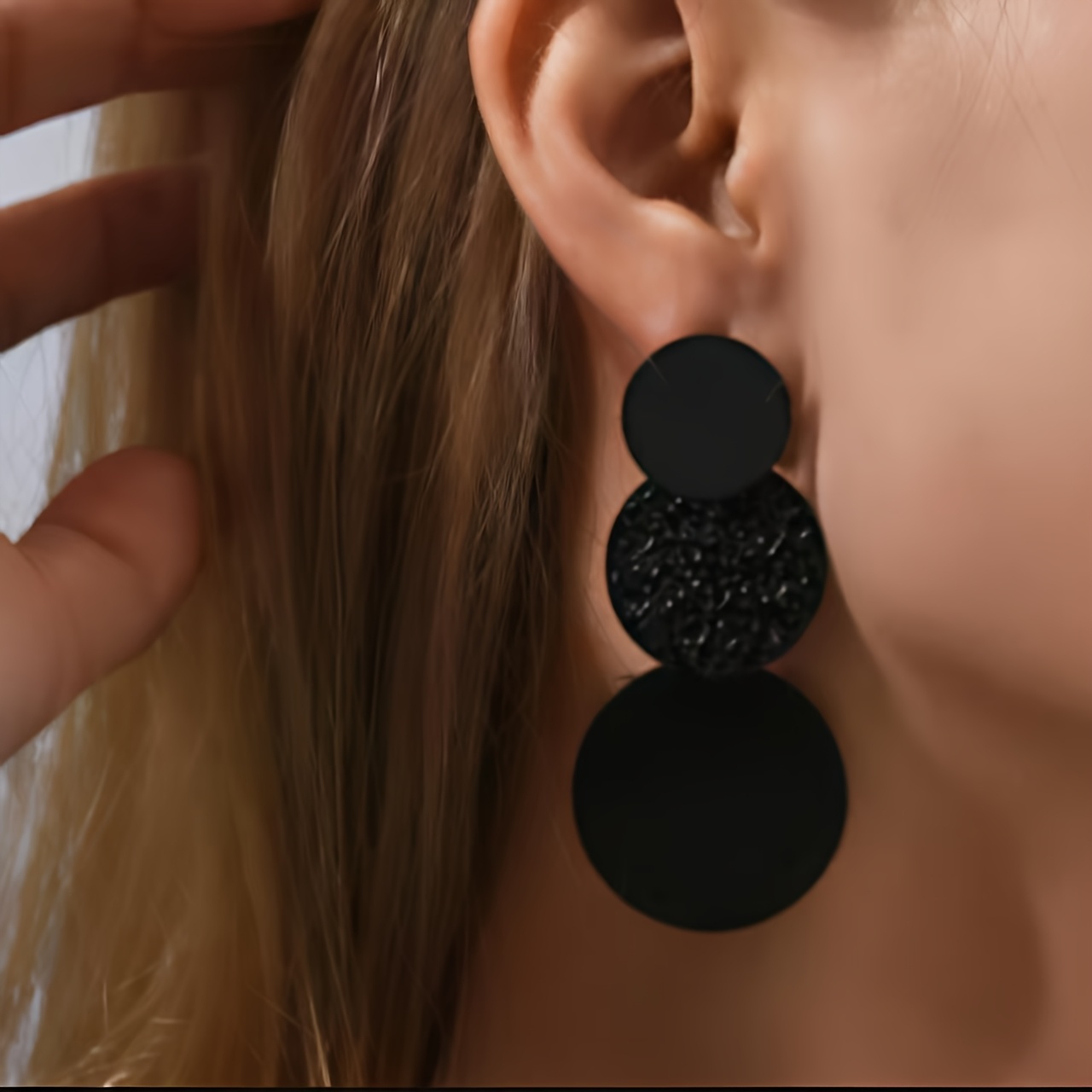 Stylish Women's Vintage Three-Circle Pendant Earrings