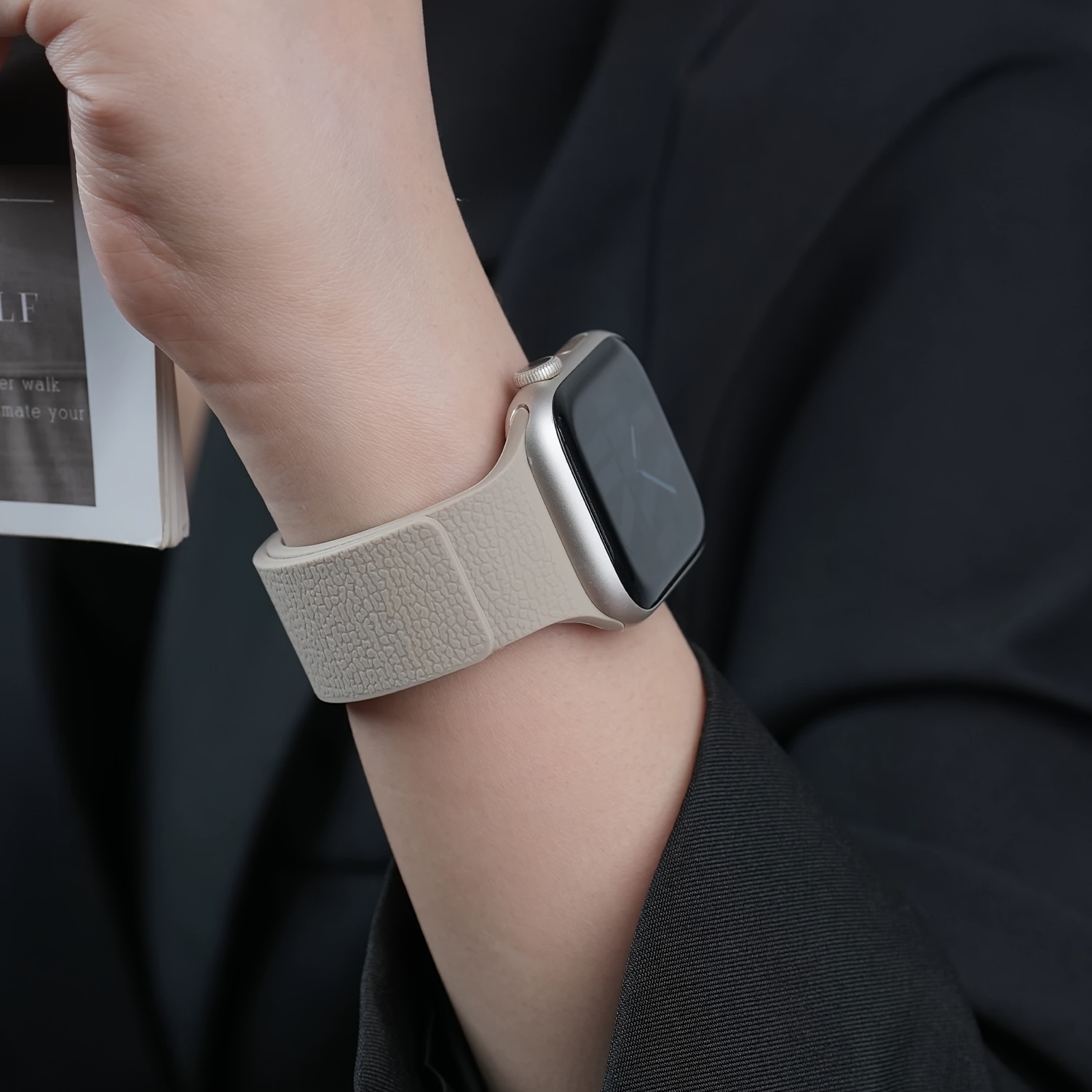 TEMU 1pc Cinturino per orologio in silicone magnetico con texture di litchi, e sportivo, per Apple Watch 38/40/41/42/44/45/46/49 mm, per Apple Watch