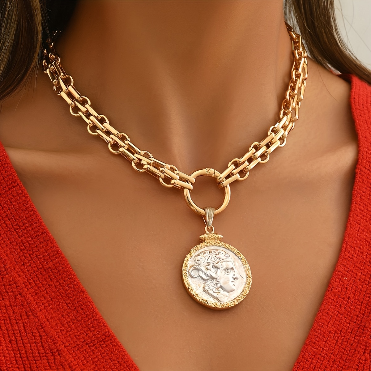 TEMU Collana con ciondolo grande, unica e di tendenza, con ritratto, stile lusso vintage e americano, accessorio versatile i , perfetta per feste, e