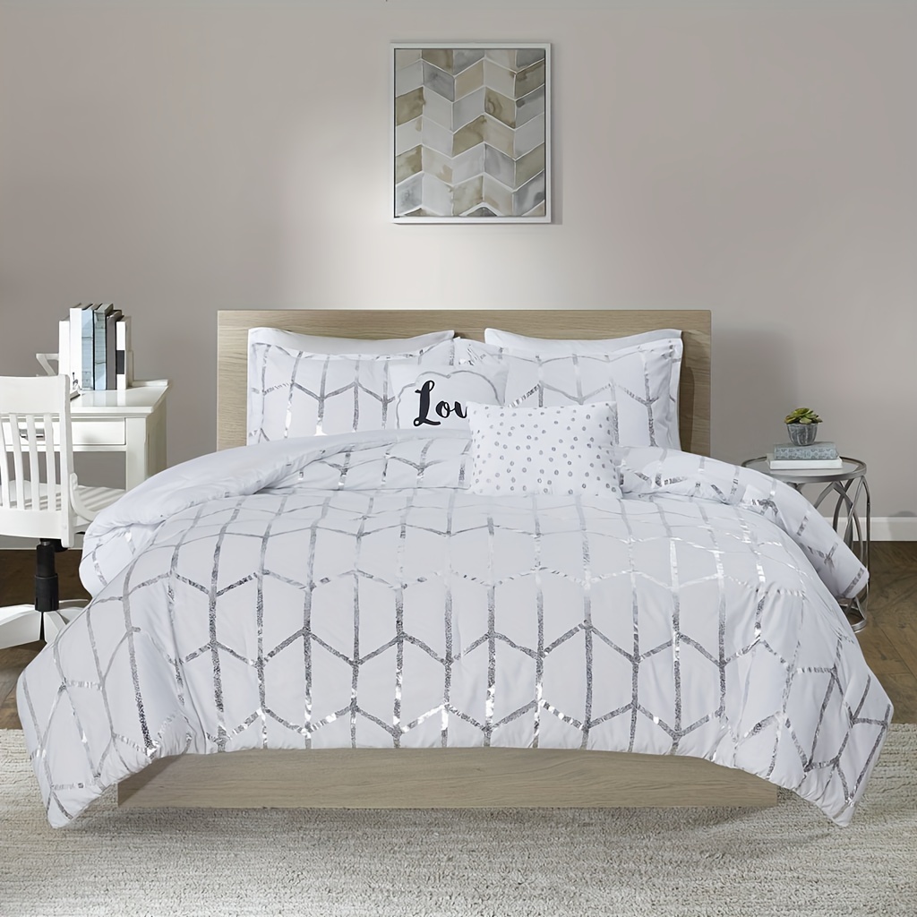 

Metallic Printed Comforter Set, Silver Metallic Geometric Print On White Comforter Set, Set Includes Comforter, 2 Shams (1 Sham In Twin/), 1 Square And 1 Oblong Decorative Pillows