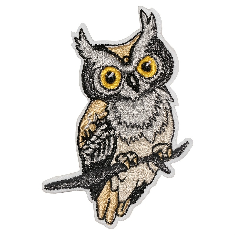 Image of 1pc Embroidered Great Horned Owl Iron-on Patch, Mixed Color, Halloween Themed Fabric Applique, Perfect Gift For Owl Lovers And Collectors
