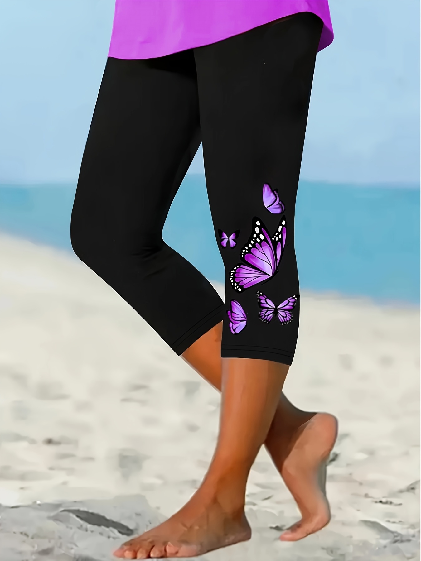 womens three quarter leggings with printed design