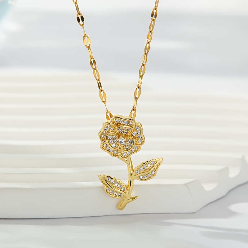 Women's Spring Summer Rose Flower Pendant Necklace