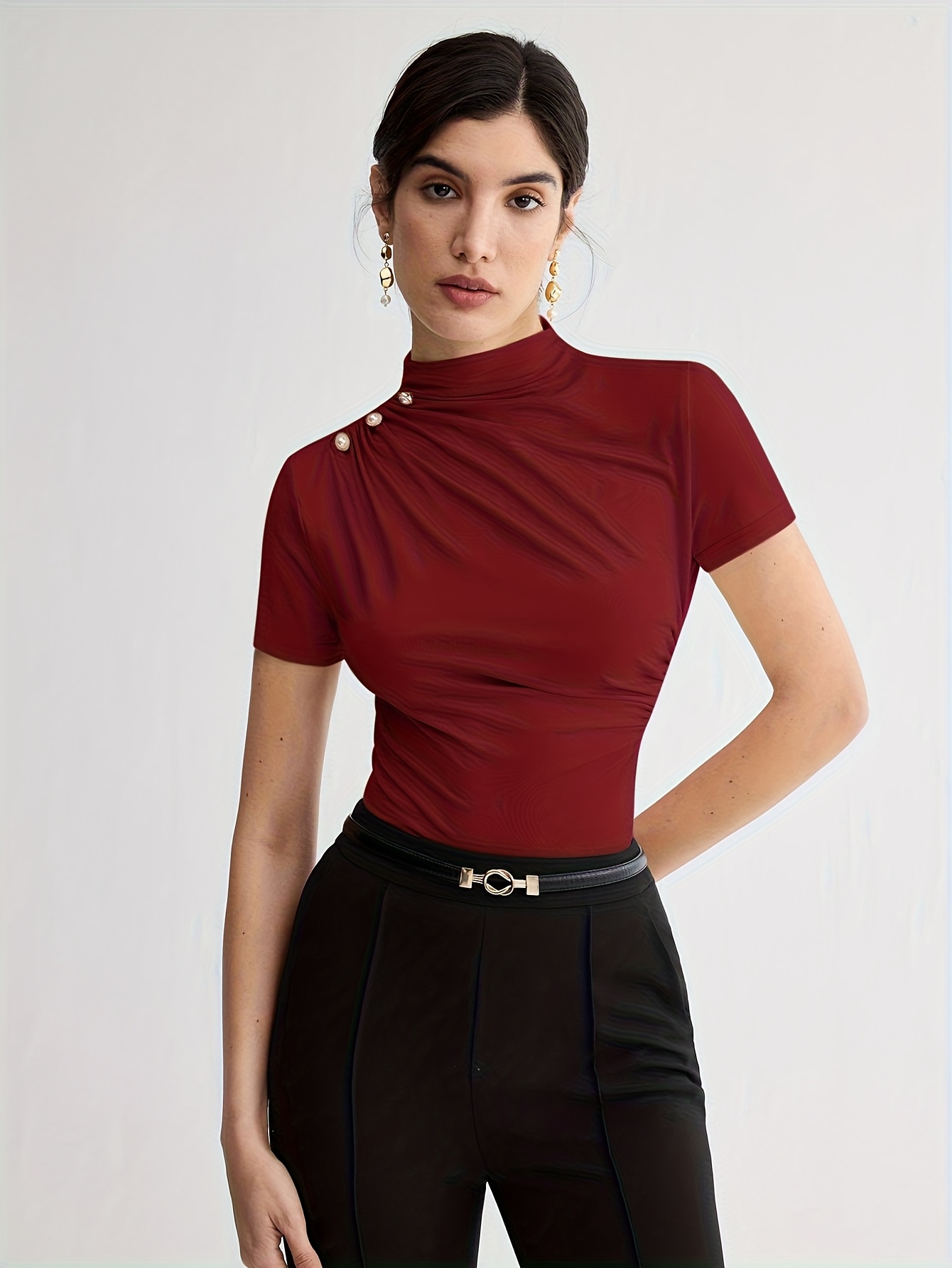 Summer New Arrival Design Sense Versatile Solid Color T-Shirt Short Sleeve Top with Shoulder Button Decor