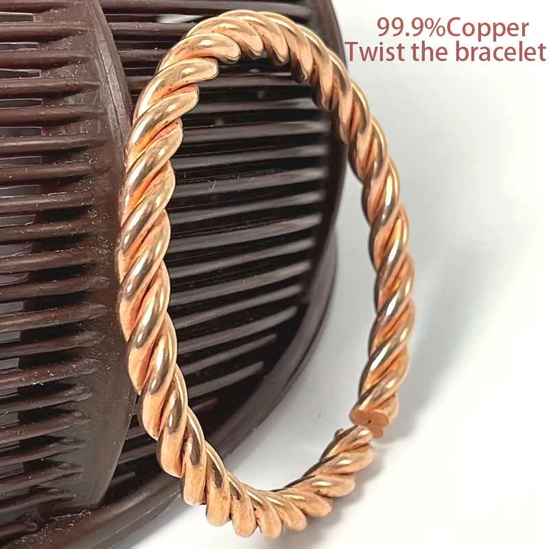 

Elegant Twisted Copper Bangle - Adjustable Unisex Fashion Bracelet, Perfect For Parties & Gifts