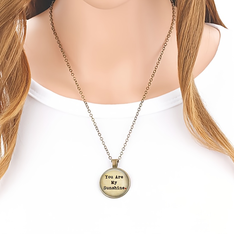 Brown Metal Round Badge Glass Inlay Classic Chain Necklace