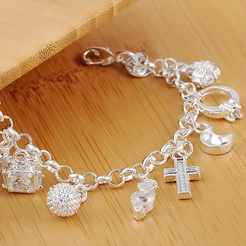 1 Elegant Silvery Heart-shaped Key Pendant Bracelet, Women'S Bracelet, 13 Small Pendants, Bohemian Style, Shiny And Exquisite Silvery, Women'S Fashionable Jewelry Accessory, Suitable For Wives, Girlfriends, Fashion Gifts, Birthday Gifts
