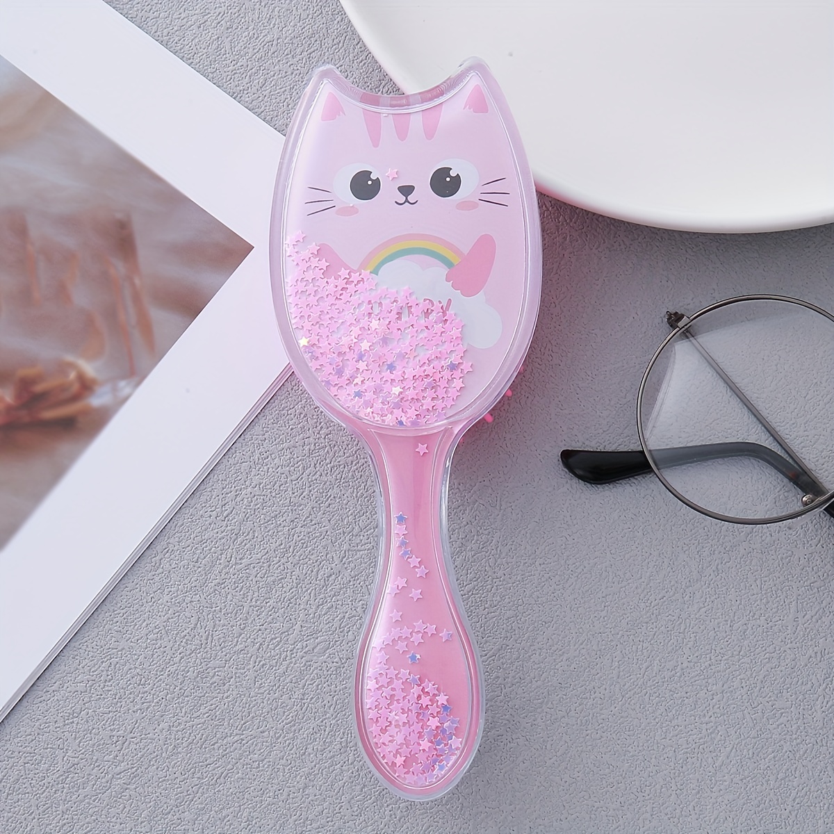 Eggshell-shaped Pink Hair Comb 1pc