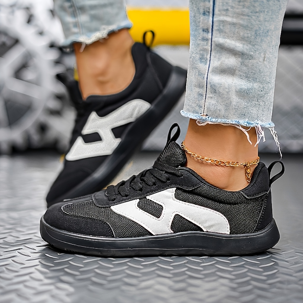 Wide-Toe German Training Shoes for Men and Women