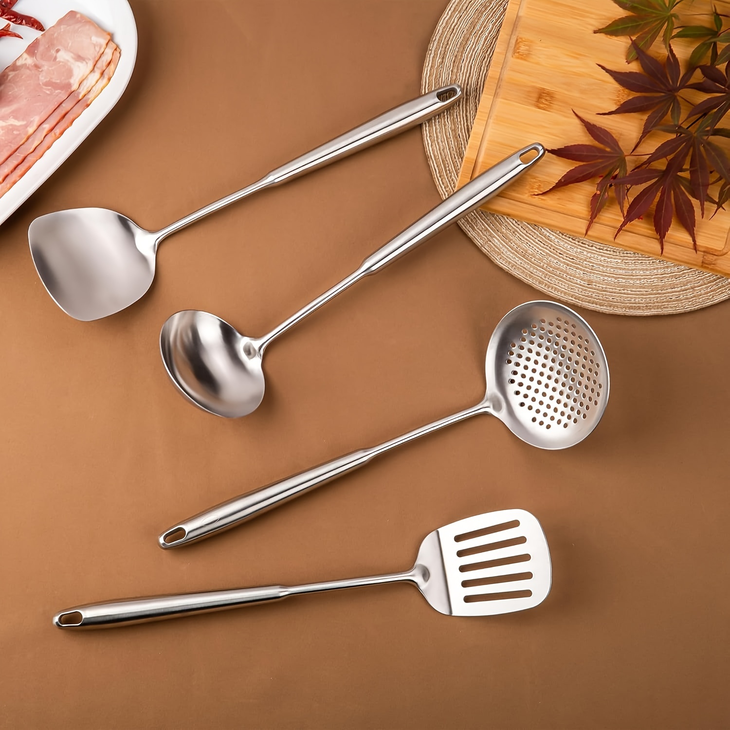 Newness 4 Pièces Ustensiles de Cuisine en 304 inox, Spatule, Écumoire, Louche, Cuillère à
