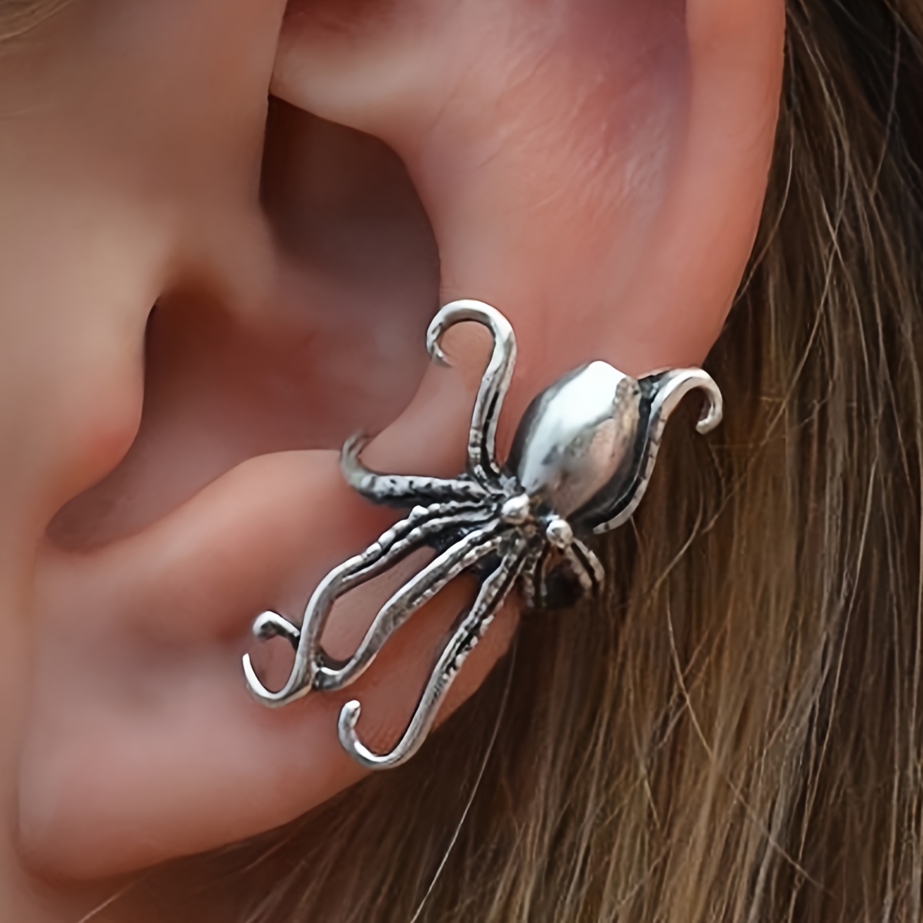 1pc Of Women's Fashion Ear Cuff, Personalized Women's Small Octopus Ear Clip, Festival Jewelry Additions, Copper
