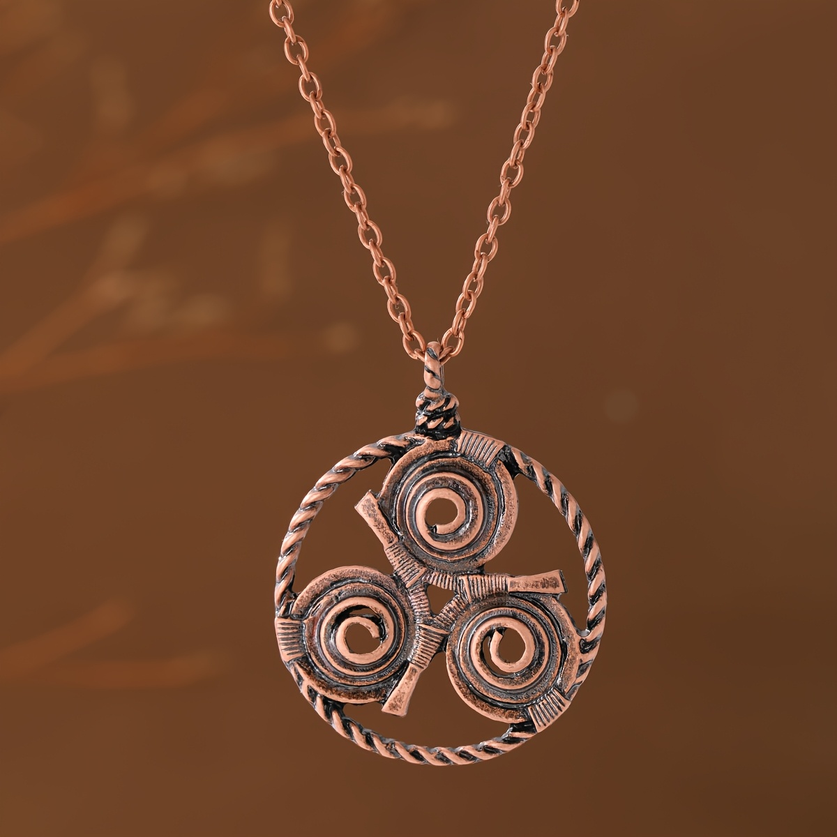 TEMU Collier pour femme avec pendentif triple spirale vintage effet usé - Chaîne à anneaux , convient pour les fêtes, et la à l'année, cadeau rétro