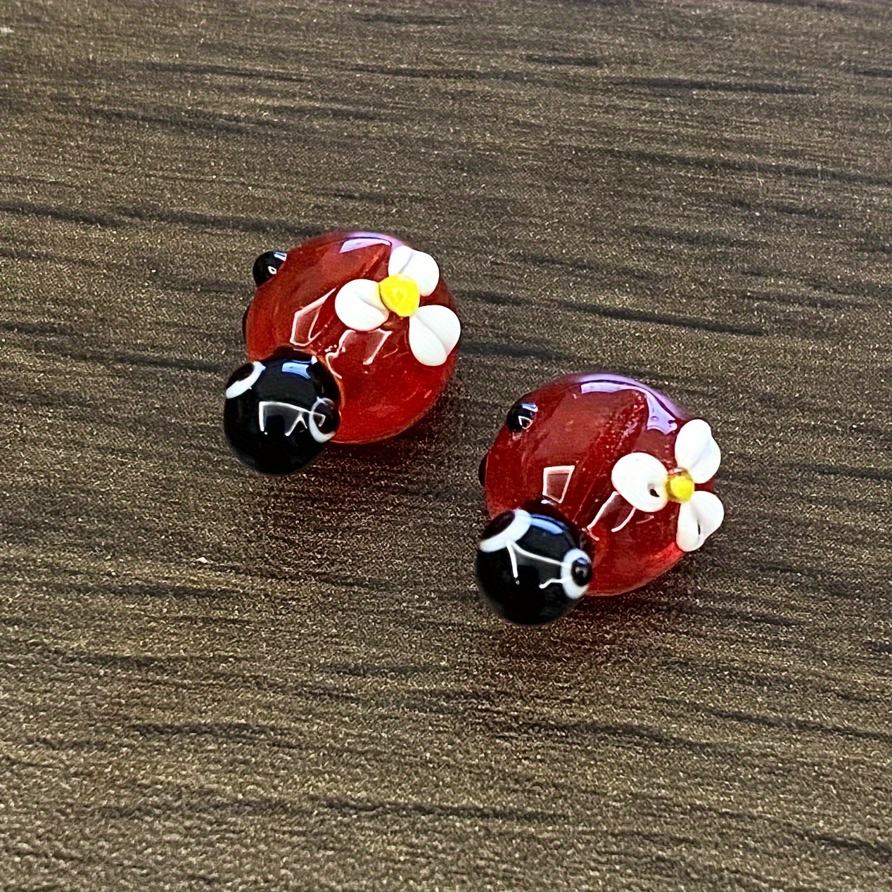 Image of Set Of 2 Adorable Ladybug And Flower Handmade Lampwork Glass Beads With Holes, Perfect For Jewelry Bracelets