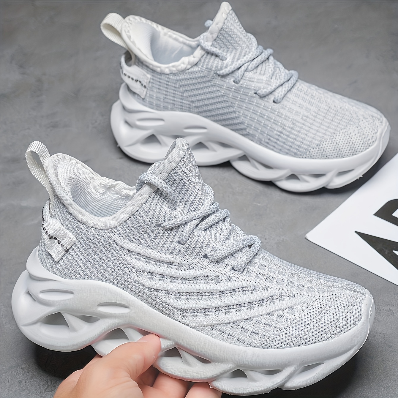 Boys' Lightweight Breathable Slip-Resistant Running Shoes - Low-Top Striped Design with MD Cushioned Sole for Gym, Jogging & Casual Wear - All-Season Comfort & Durable Fabric Upper, Gym Footwear, Stylish Slipons, Cushioned Support
