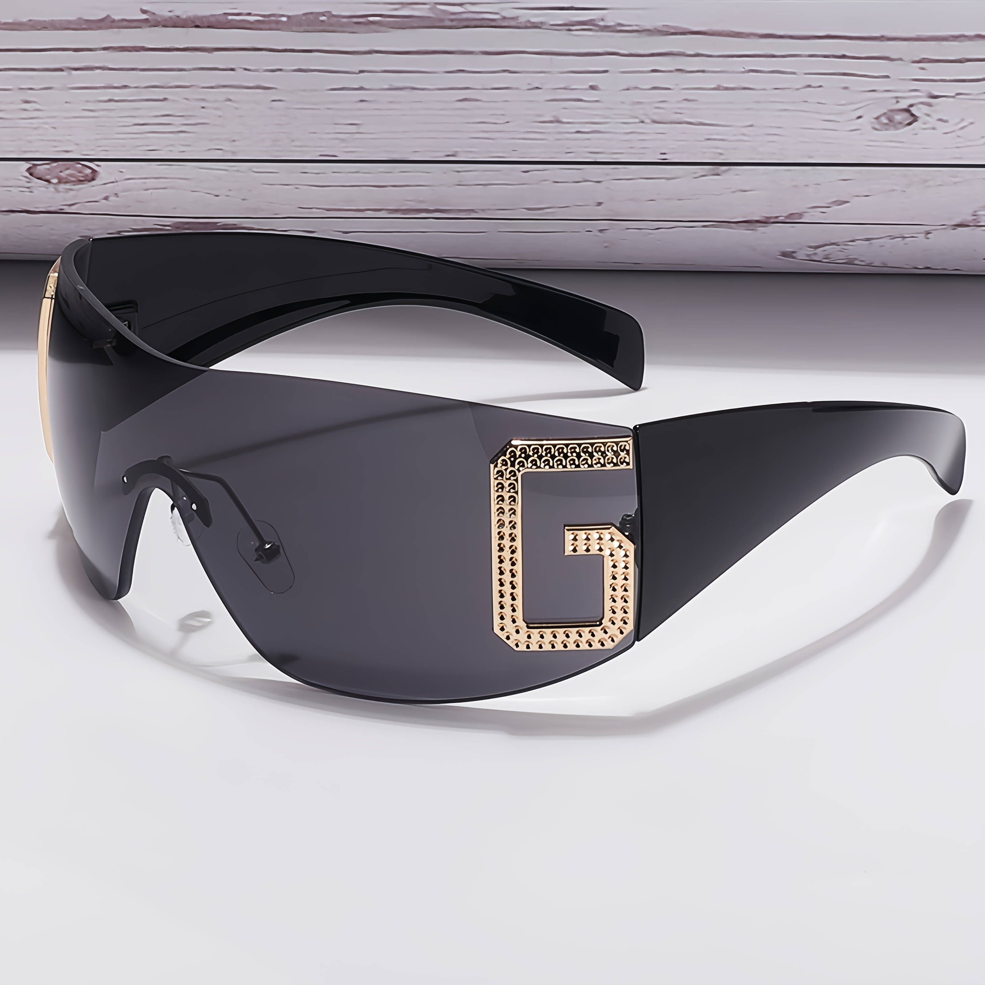 Image of 1 Pair Western Style New Oversized Frameless Women's Fashion Sunglasses, Unisex Vacation Beach Shades