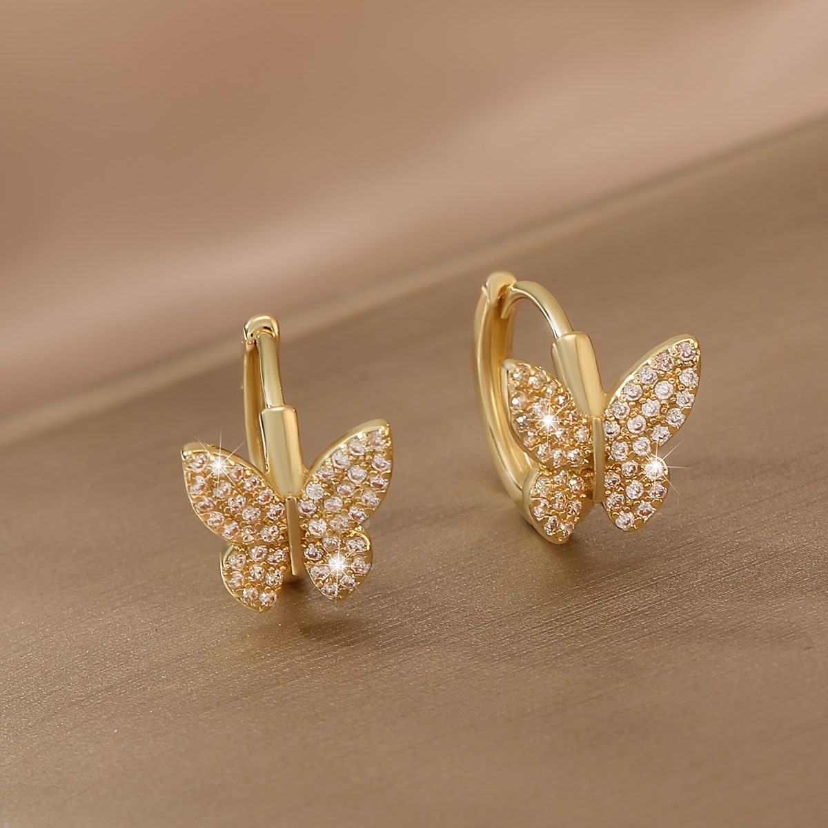 

Zirconia Inlaid Hoop Earrings Elegant Female Ear Ornaments