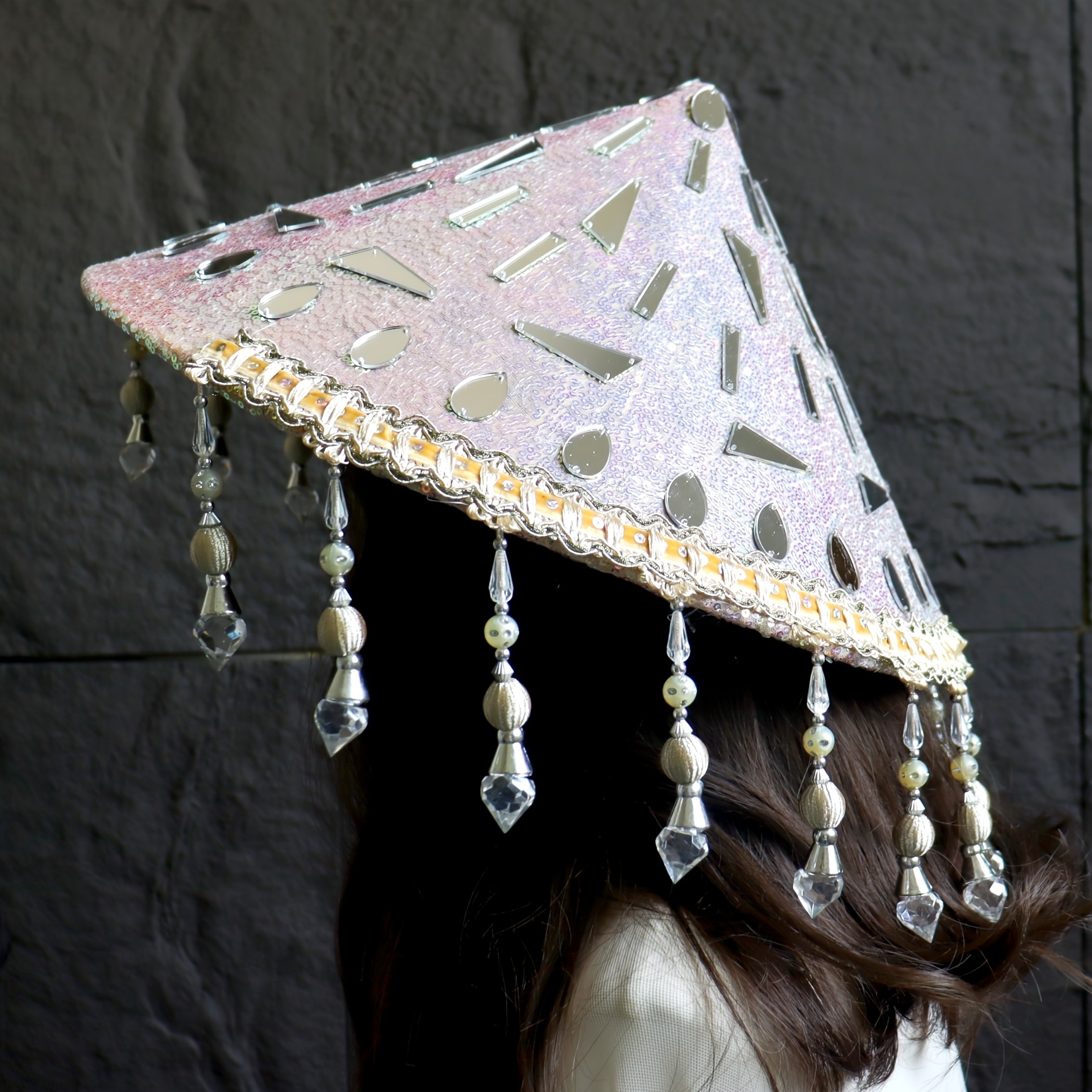 1pc shiny cone shaped hat handmade pointed hat bamboo sun  display picture 2