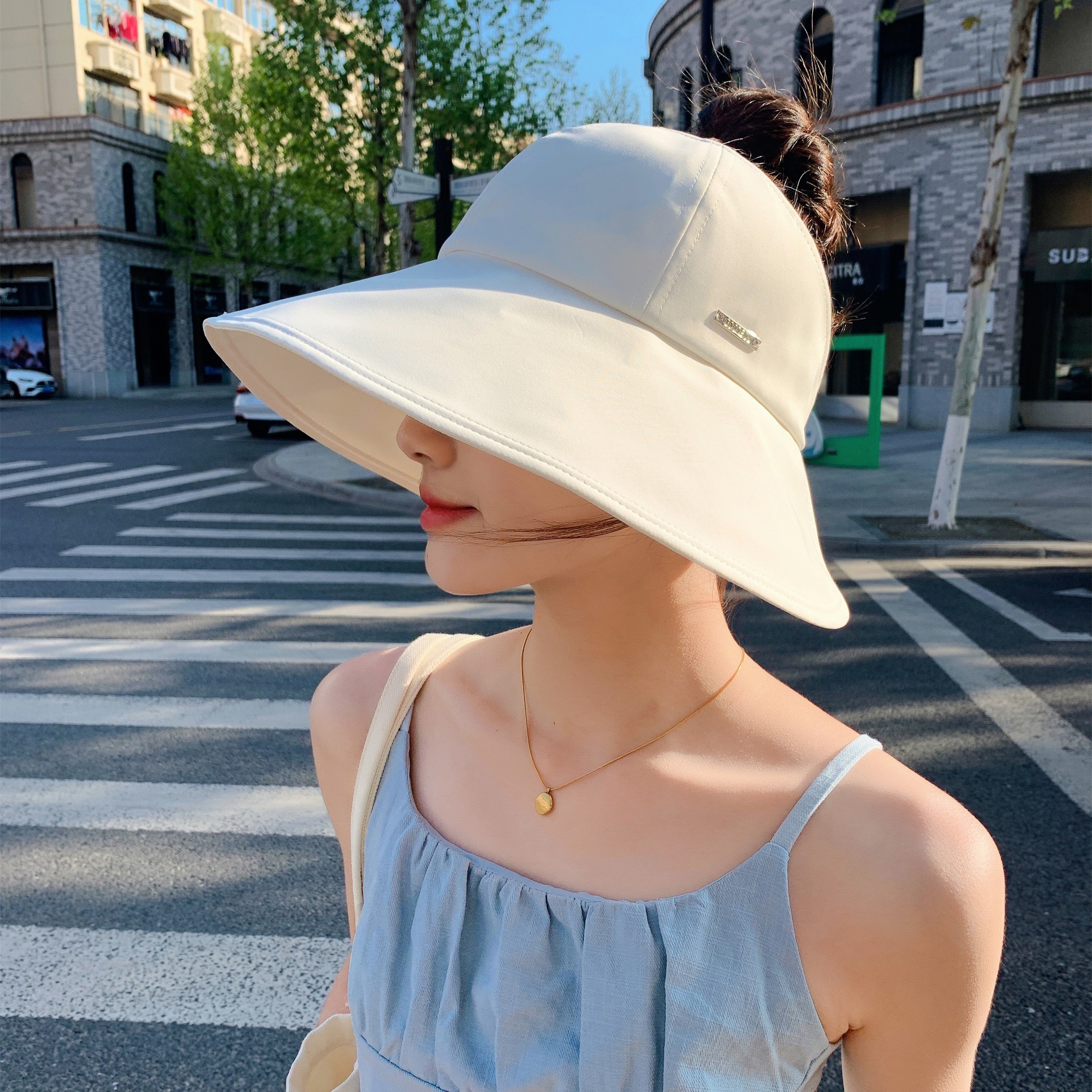 Lady Summer Bucket Hat Women Foldable Sun Protection Fisherman Hat with  Ponytail Hole,Beige 