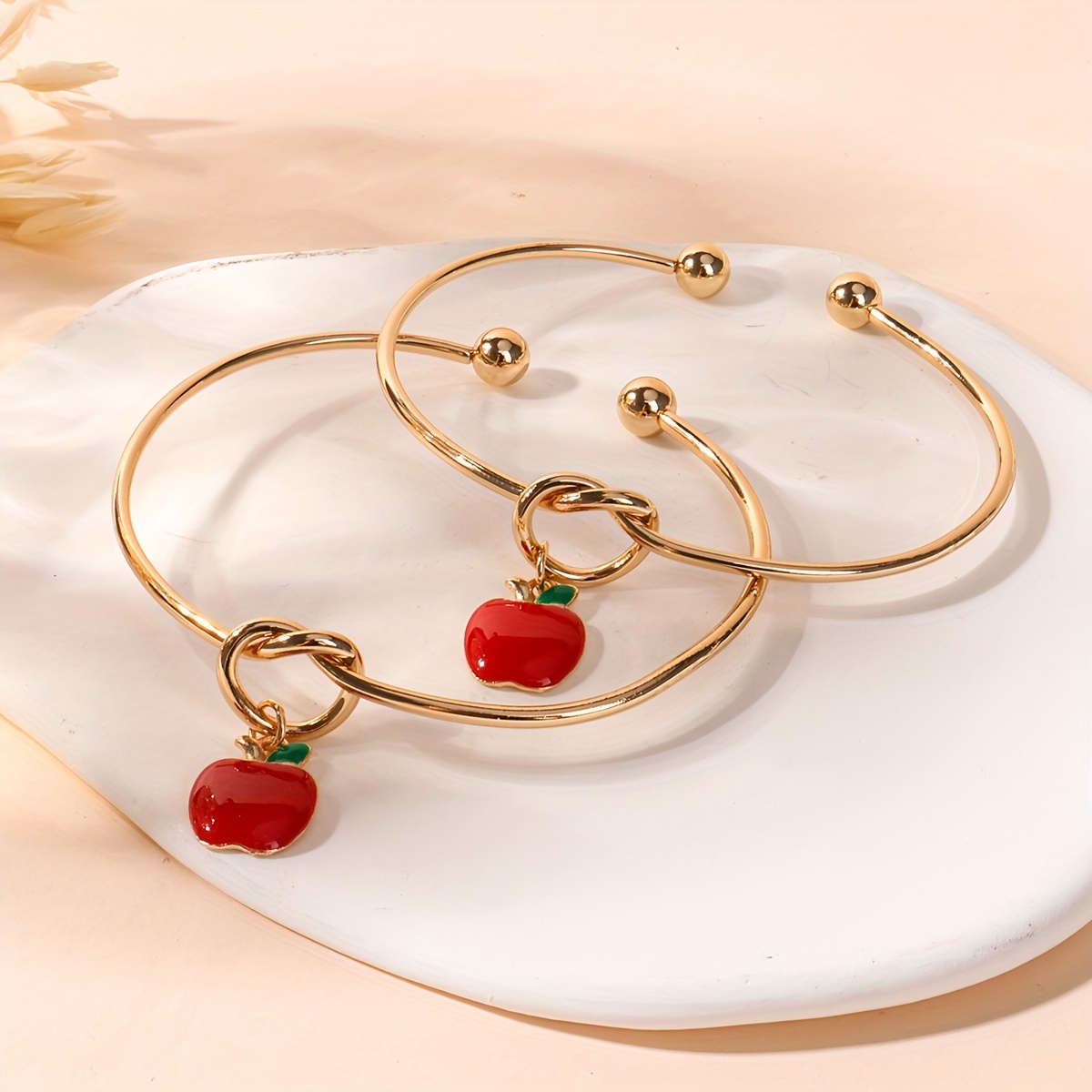 TEMU 2 pièces Bracelet Cœur Pendentif Pomme Rouge, Ensemble de Bracelets Empilables, Cadeau pour la Fête des Enseignants ou la Rentrée Scolaire