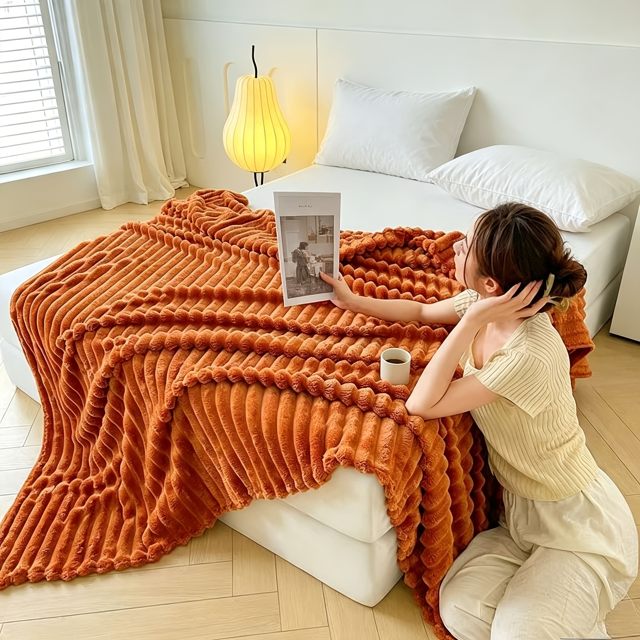 TEMU 1pc New Stylish Multi-functional Plush Blanket, Suitable For Office , Air-conditioned Rooms, Sofas, Camping, Can Be Used As A Bed Sheet, Bed