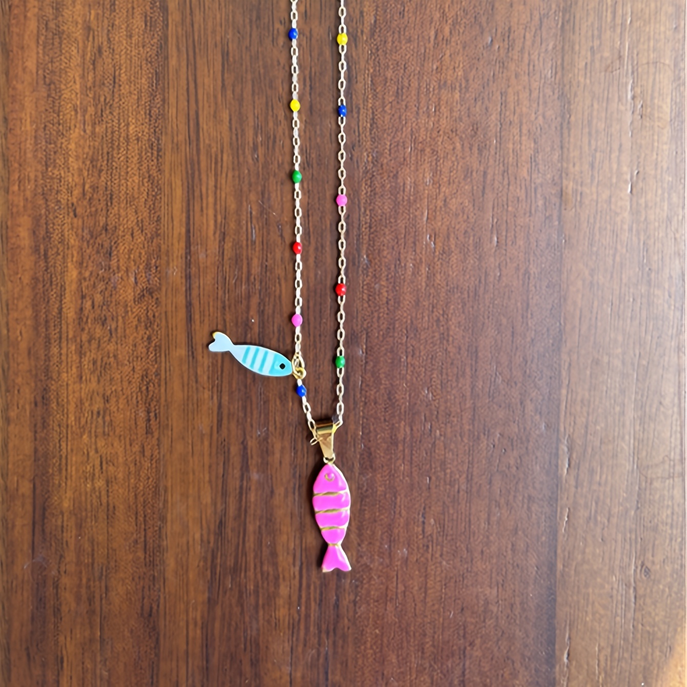 TEMU Collana ed elegante con catena colorata in acciaio inossidabile con perline a forma di pesce , gioielli da donna, idee regalo per le feste