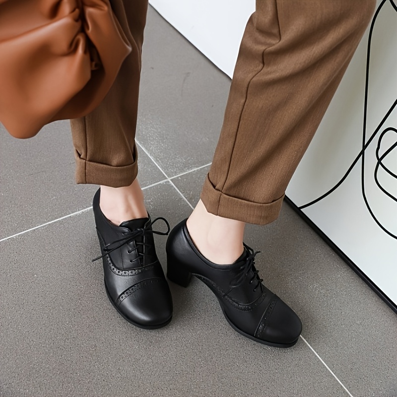 Women’s Chunky Lace Up Vintage Oxfords Dress Pumps