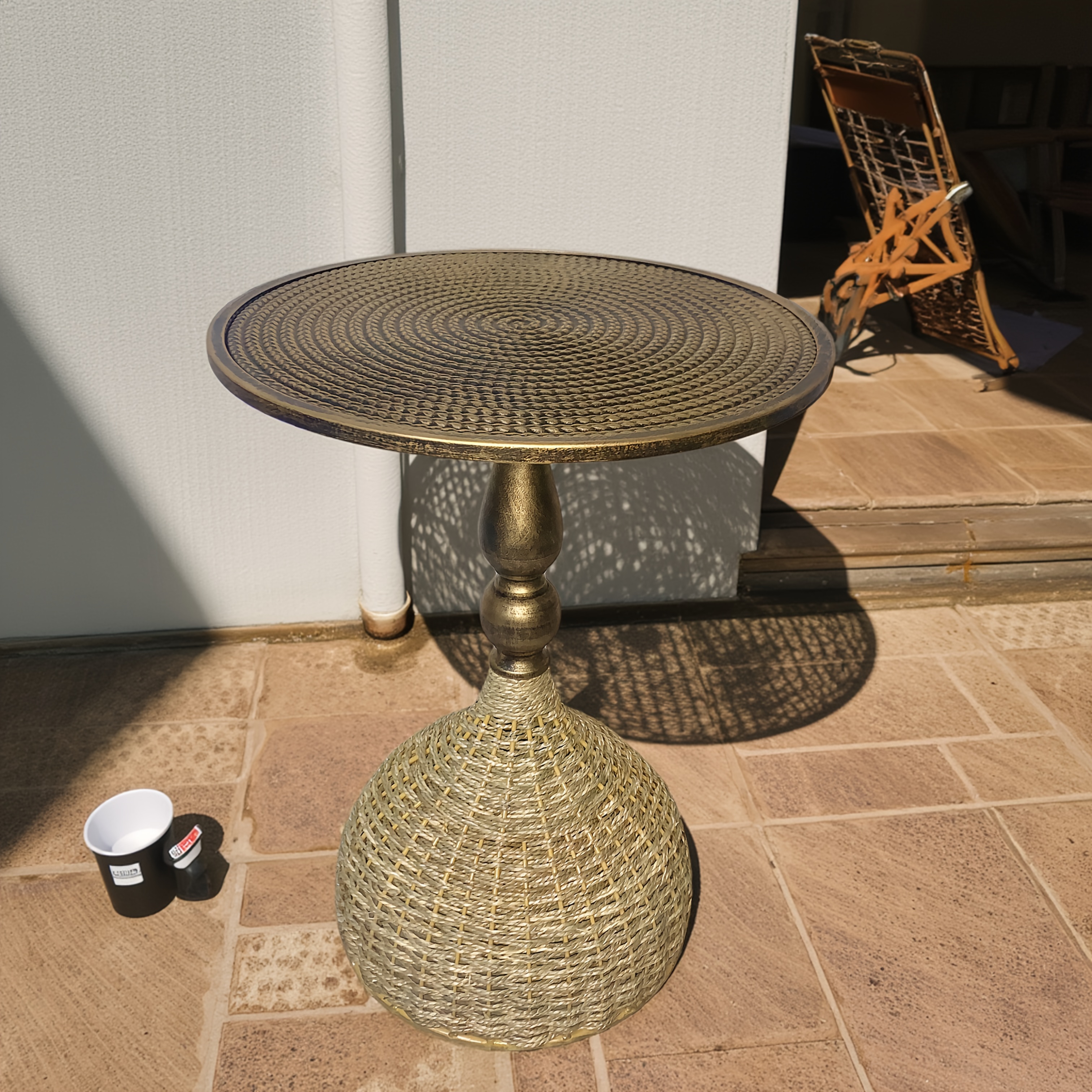 Handcrafted Wicker Iron Artistic Water Grass Rope Braided Tea Table Side Table Flower Rack Living Room Sofa Side Table Study Room Balcony Inn Outdoor Coffee House Bar, Garden Patio Bedroom Decoration