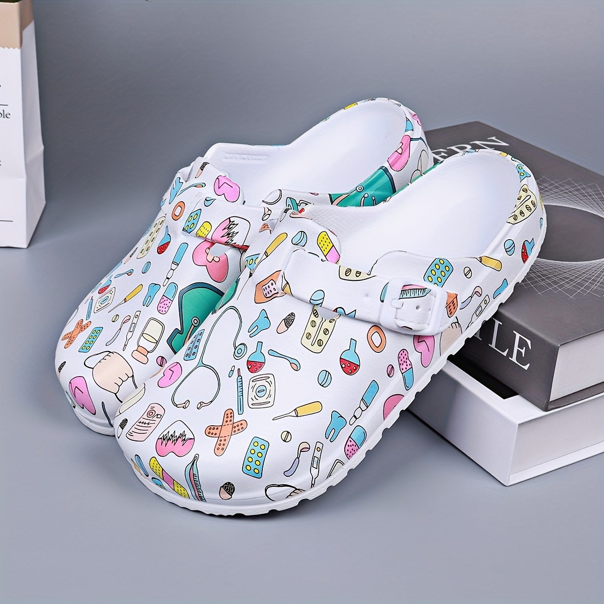 Image of Women' Cute Pattern Print Mules, Lightweight Eva High Quality Slip-on Shoes With Comfortable Flat Soft Sole And Adjustable Clogs, Suitable For Beach Hiking Outdoor Travel Garden Shoes, Women Shoes