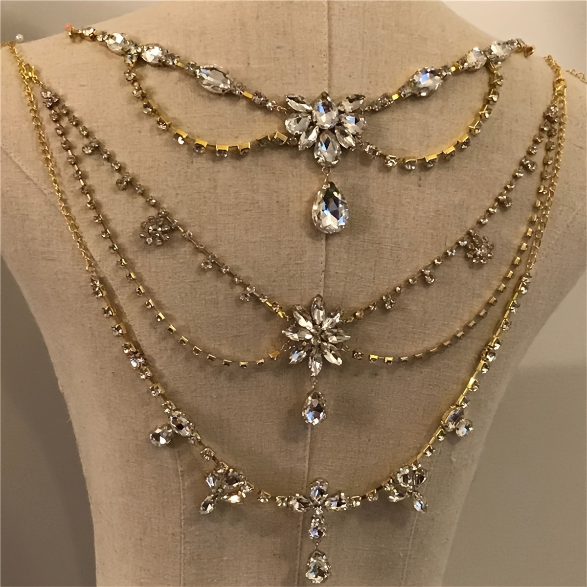 New Vintage Luxury Multi Layered Rhinestone Droplet Shoulder Chain Bridal Wedding Flower Imitation Crystal Back Chain Body Chain Jewelry