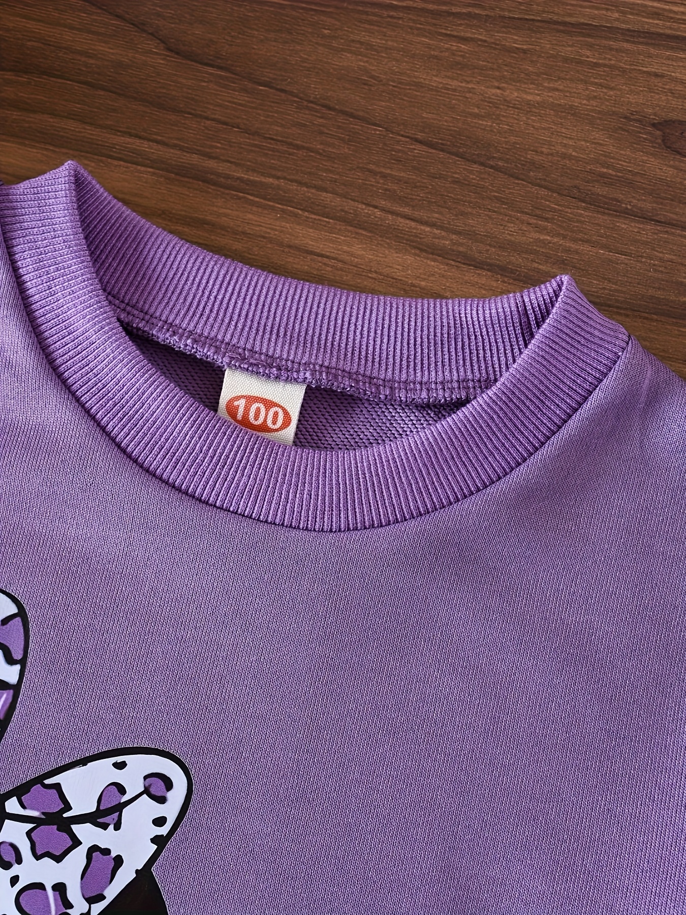 Disney Officieel Gelicenseerd 2-delig Kinder Mickey Mouse Outfit Set - Hoodie & Joggingbroek met Zakken Tracksuit Set | Ideaal voor School, Speelafspraken en Buitenavonturen | Verjaardags- en Kerstcadeau voor Mickey Fans | Disney Mickey Perfecte Herfst- en Winterkleding voor Kinderen, Perfect voor