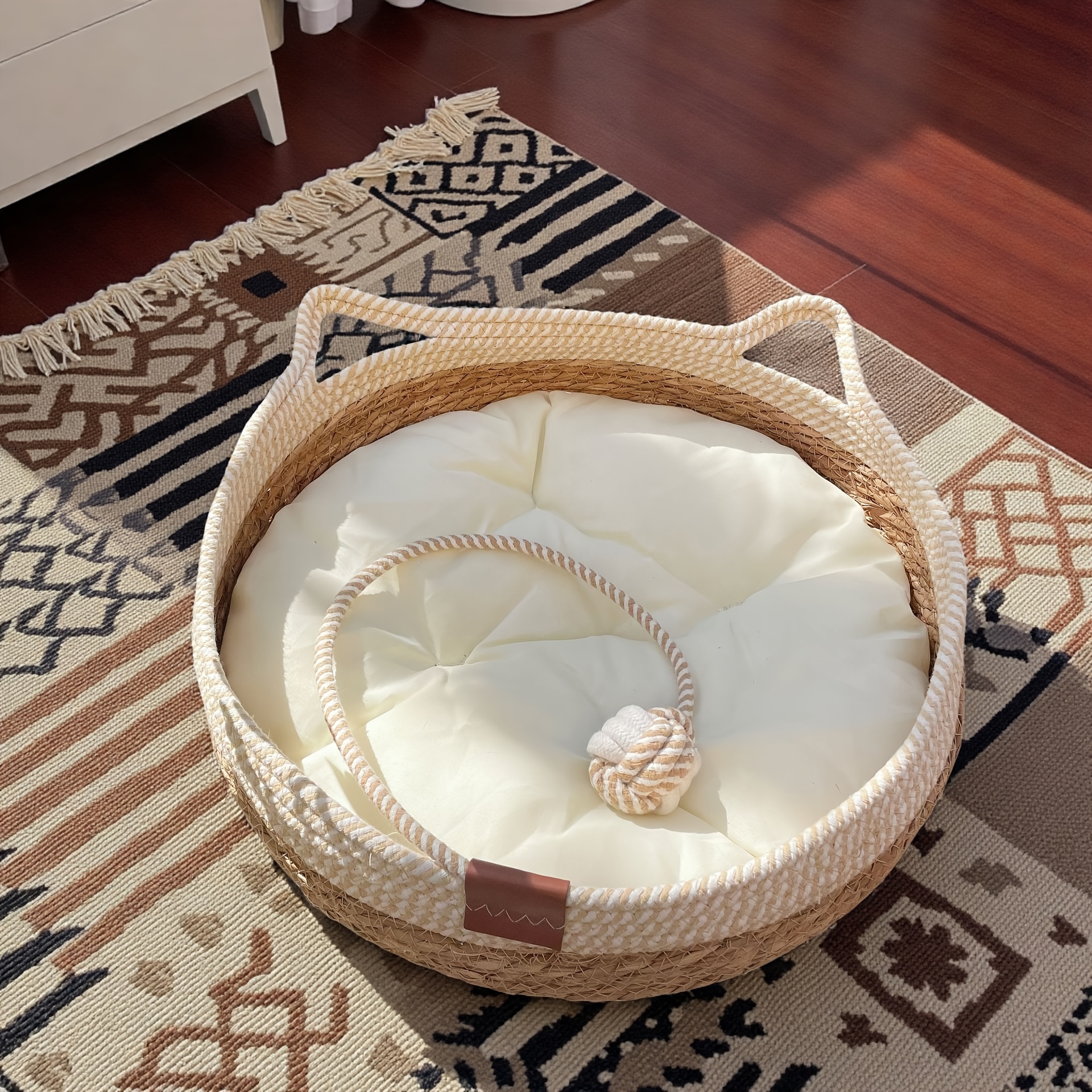 Natural Wicker Cat Bed With Removable Cushion - Breathable Wicker & Soft Bedding, Cool Bed For Indoor Cats, Durable Pet Bed With Design, Easy- Nest For Use