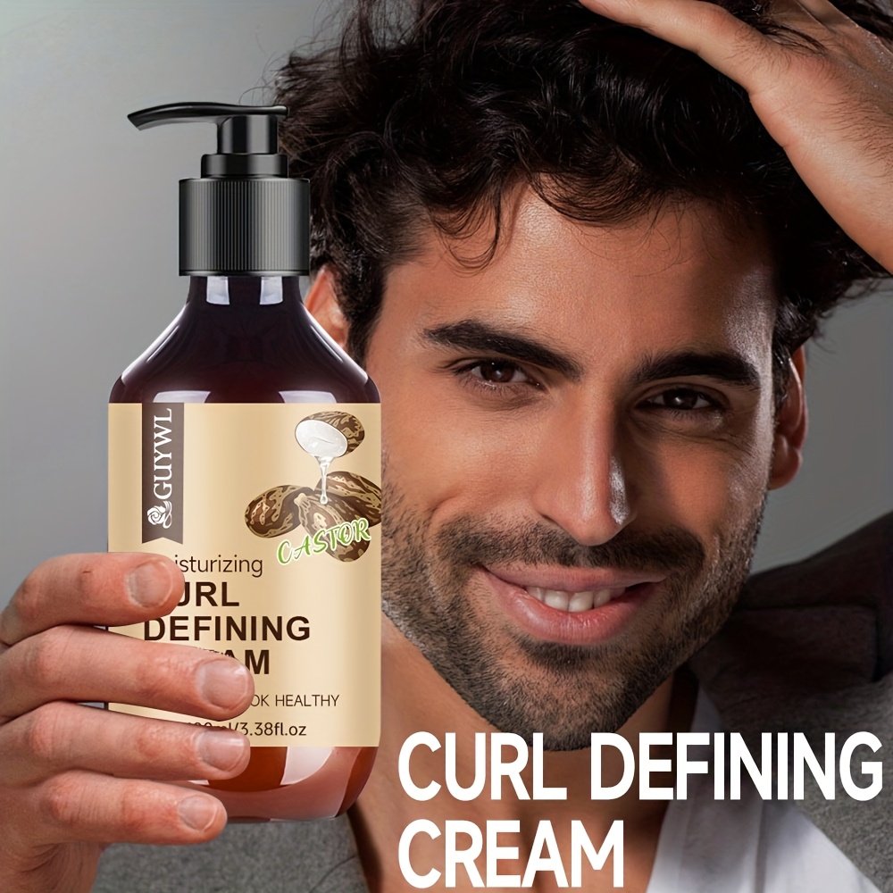 La crème coiffante pour cheveux bouclés pour hommes GUYWL de 100 ml est enrichie en squalane végétal, en huile d'argan marocaine, en huile de ricin et en huile de macadamia. Elle est spécialement conçue pour hydrater et coiffer les cheveux bouclés, offrant une tenue longue durée et un contrôle des frisottis.
